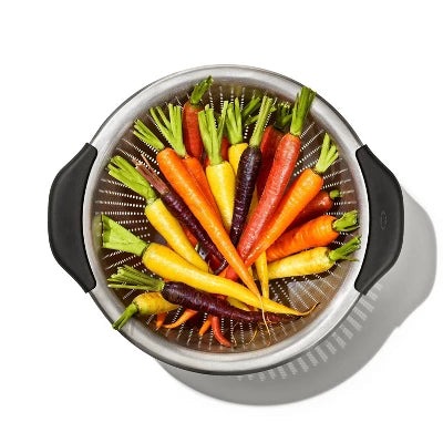 OXO 5 Qt Stainless Steel Colander: Dishwasher-Safe Strainer For Pasta & More, Clear, 11.7″ Width - Image 3