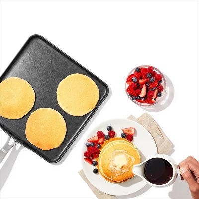 Alternative view of OXO 11″ Non-Stick Pro Square Grill Pan Black