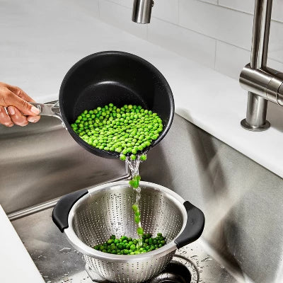 OXO 3Qt Stainless Steel Colander: Dishwasher-Safe Pasta Strainer, Light Silver, 9.6″ Width, 3Qt Capacity - Image 4