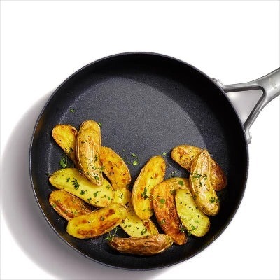 Alternative view of OXO 9.5″ Ceramic Pro Non-Stick Skillet With Lid Gray