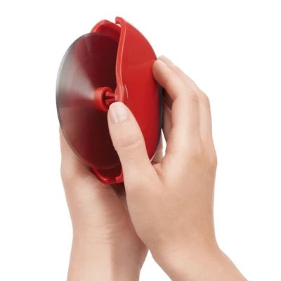 Alternative view of OXO Clean Cut Pizza Wheel