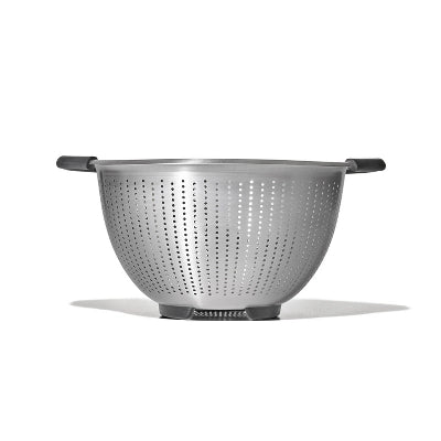 OXO 5 Qt Stainless Steel Colander: Dishwasher-Safe Strainer For Pasta & More, Clear, 11.7″ Width - Image 8